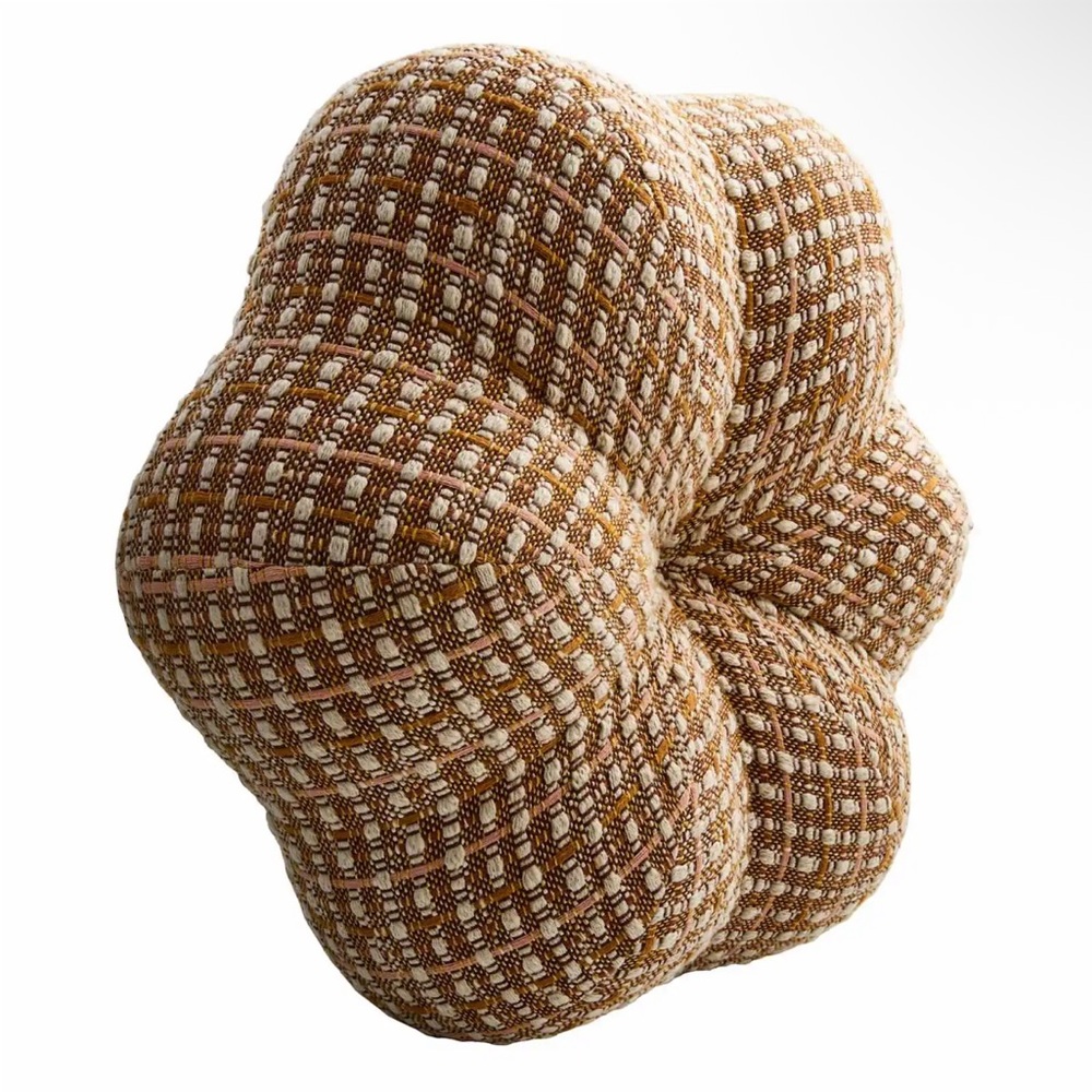 At Home Yarn Dyed Woven Pumpkin Shaped Boucle Tweed Throw Pillow NEW - Picture 3 of 15